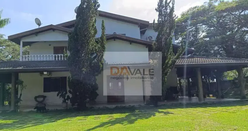 Chácara com 3 dormitórios à venda, 5232 m² por R$ 1.800.000,00 - Chácaras Santa Rita - Caçapava/SP