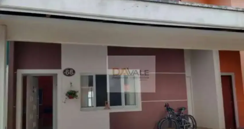Maravilhoso sobrado em condomínio próximo a região central