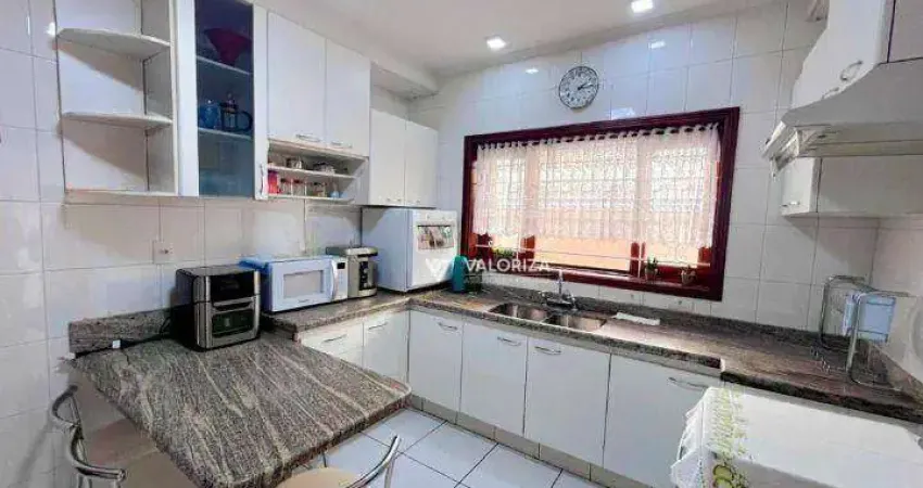 Casa com 3 quartos, sendo 1 suíte à venda, 256 m² por R$ 880.000 - Jardim Europa - Sorocaba/SP