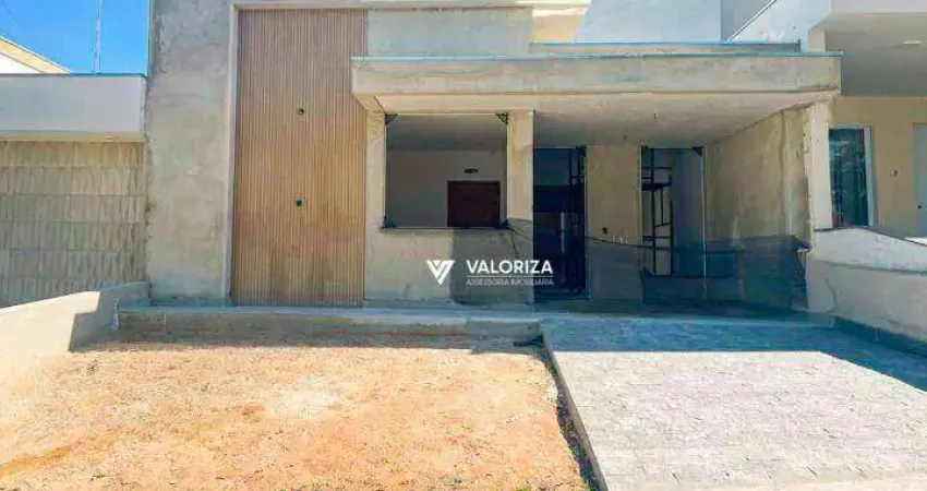 Casa com 3 quartos, sendo 1 suíte à venda, 108 m² por R$ 790.000 - Condomínio Terras de São Francisco - Sorocaba/SP