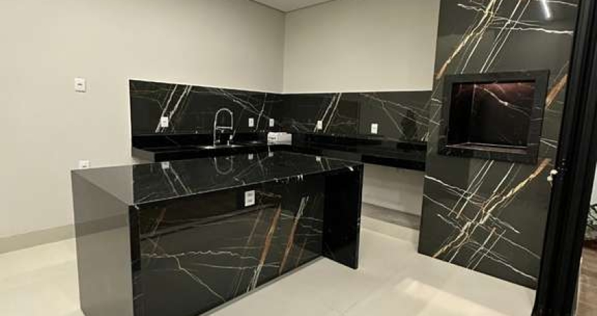 Casa à venda Condomínio Raros Uberlândia: 3 suítes, Closet, Sala ampla, 4 banheiros, 4 vagas de garagem, Piscina, Área gourmet, 250m².