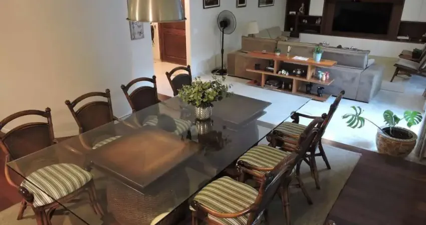 Casa com 4 quartos à venda na Rua Edmundo Scannapieco, 10, Caxingui, São Paulo