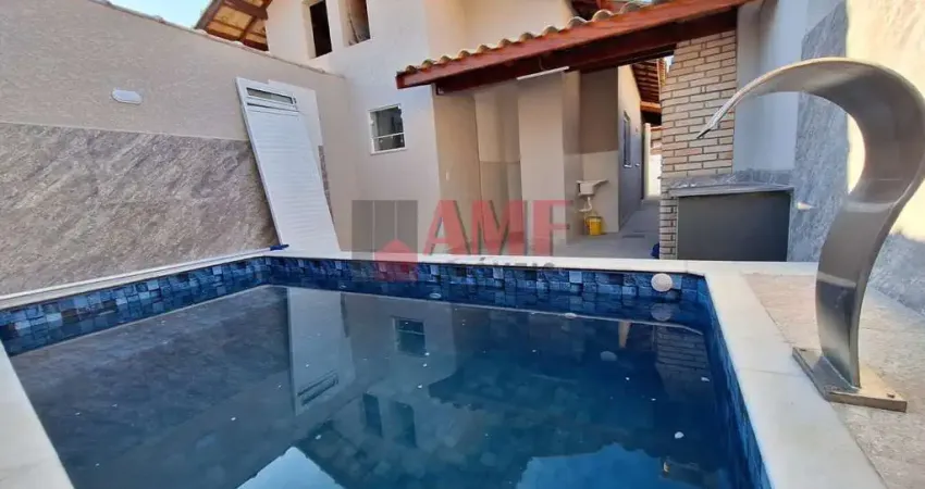 Casa com Piscina no Bopiranga em Itanhaém/SP