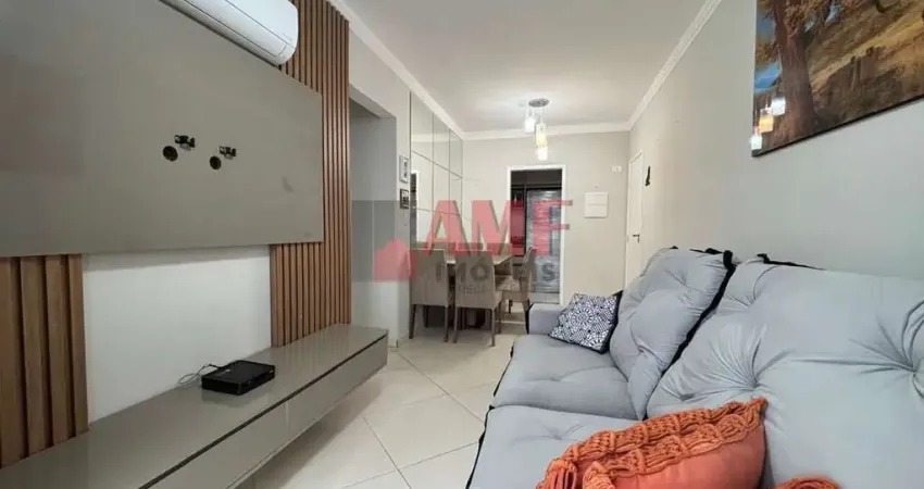 Apartamento padrão com excelente localização em Praia Grande