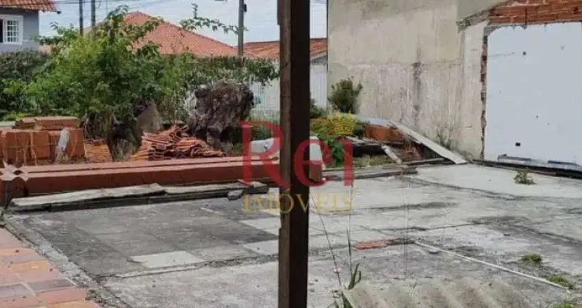 Terreno à venda no Capão Raso, Curitiba 