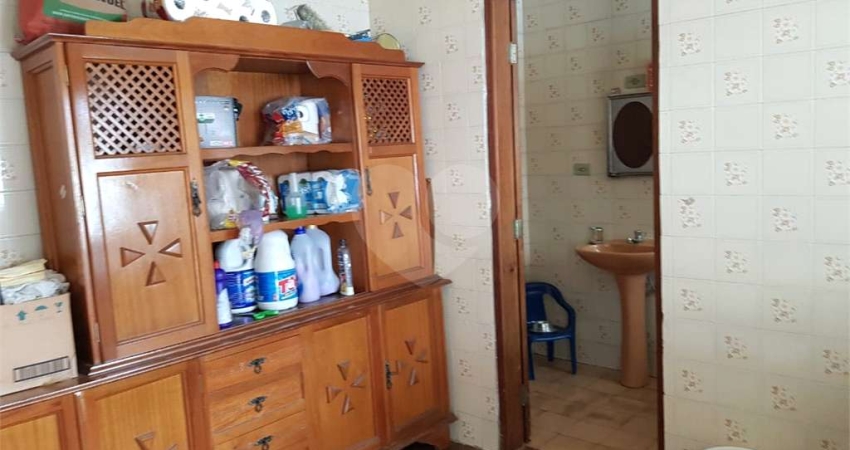 Casa com 3 quartos à venda na Dona Gertrudes, --, Alvinópolis, Atibaia