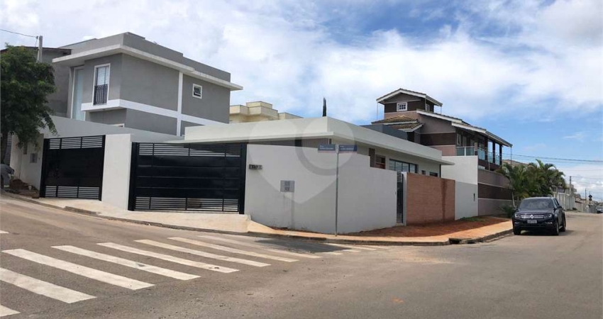 Casa térrea com 2 quartos à venda em Nova Cerejeira - SP