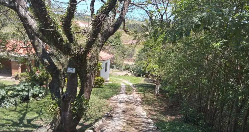 Terreno comercial à venda no Centro, Bom Jesus dos Perdões 