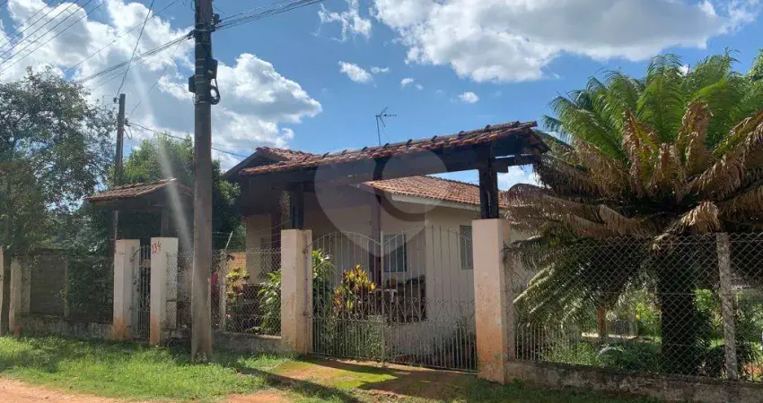 Chácara / sítio com 3 quartos à venda no Jardim Estância Brasil, Atibaia 