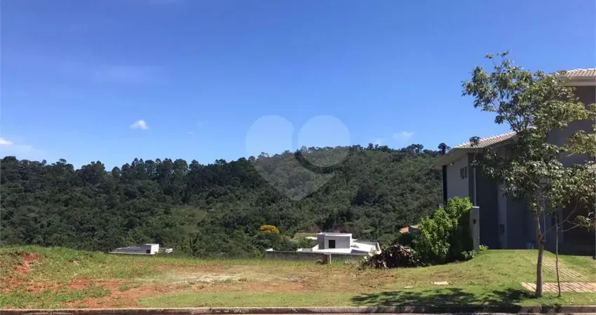 Terreno à venda no Condominio Quintas da Boa Vista, Atibaia 