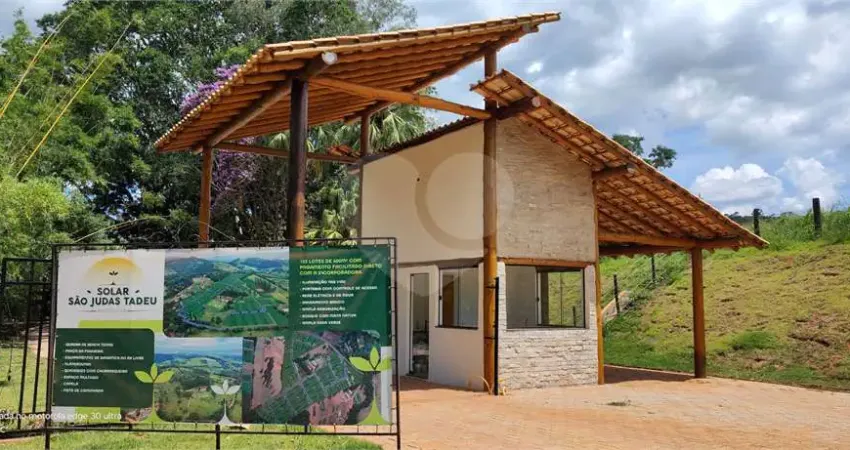 Terreno à venda na Municipal Prc-040, --, Batatuba, Piracaia