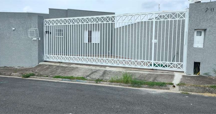 Casa térrea com 3 quartos à venda em Jardim Jaraguá - SP