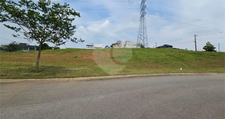 Terreno à venda no Condomínio Vale das Águas, Bragança Paulista 