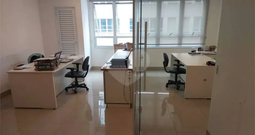 Sala comercial à venda na Clóvis Soares, --, Alvinópolis, Atibaia