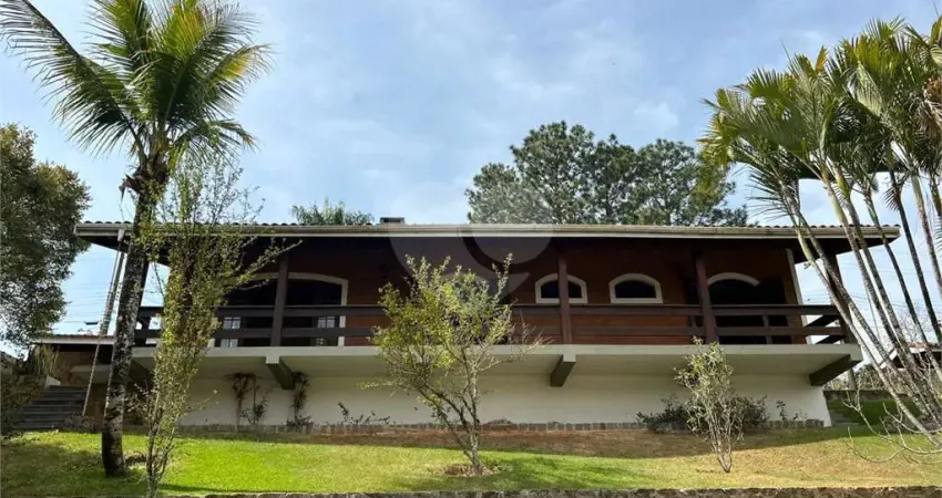 Chácara / sítio com 4 quartos à venda no Jardim Estância Brasil, Atibaia 