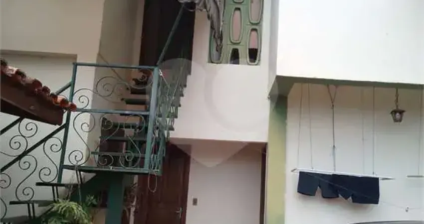 Casa com 3 quartos à venda na Professora Zilah Barreto Pacciti, --, Vila Santista, Atibaia