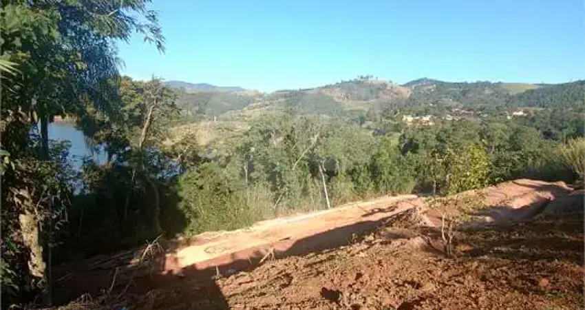 Terreno à venda no Centro, Nazaré Paulista 