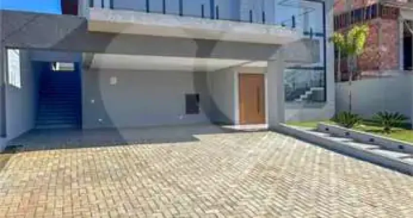 Condomínio com 3 quartos à venda em Condomínio Residencial Shamballa Iii - SP