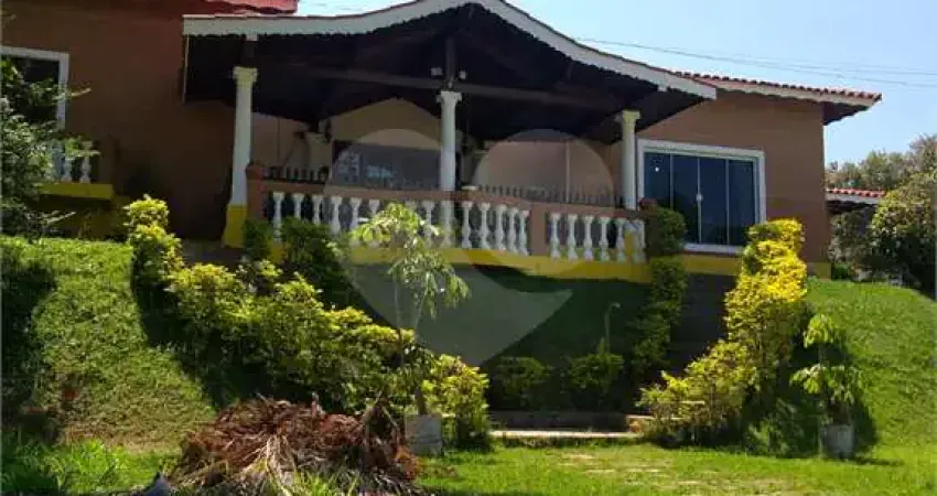 Chácara / sítio com 4 quartos à venda no Batatuba, Piracaia 