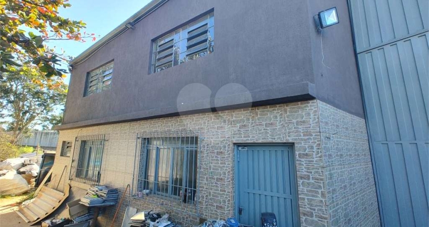 Barracão / Galpão / Depósito para alugar na Avenida Cinamomos, --, Jardim dos Pinheiros, Atibaia