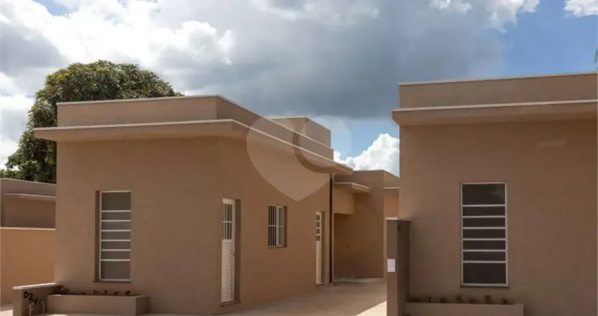 Casa em condomínio fechado com 2 quartos à venda na Uirapuru, --, Jardim Santa Fé, Bom Jesus dos Perdões