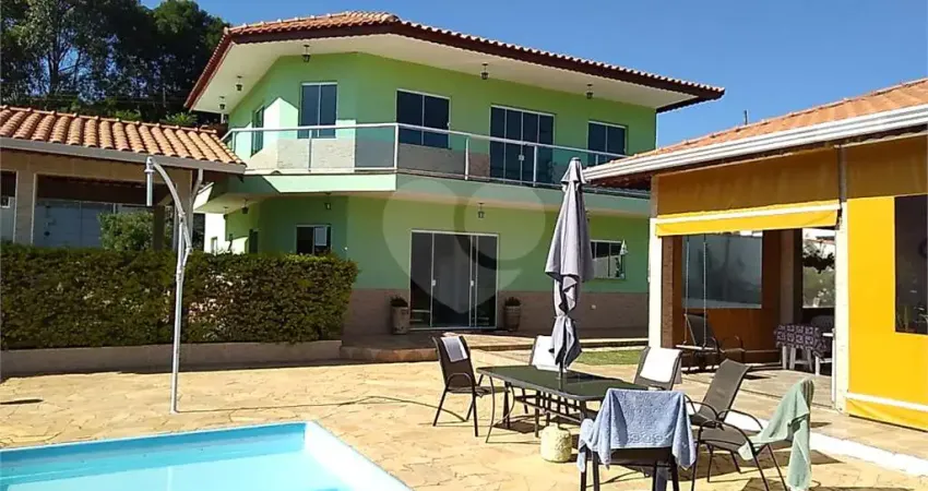 Chácara com 3 quartos à venda em Chácaras Fernão Dias - SP