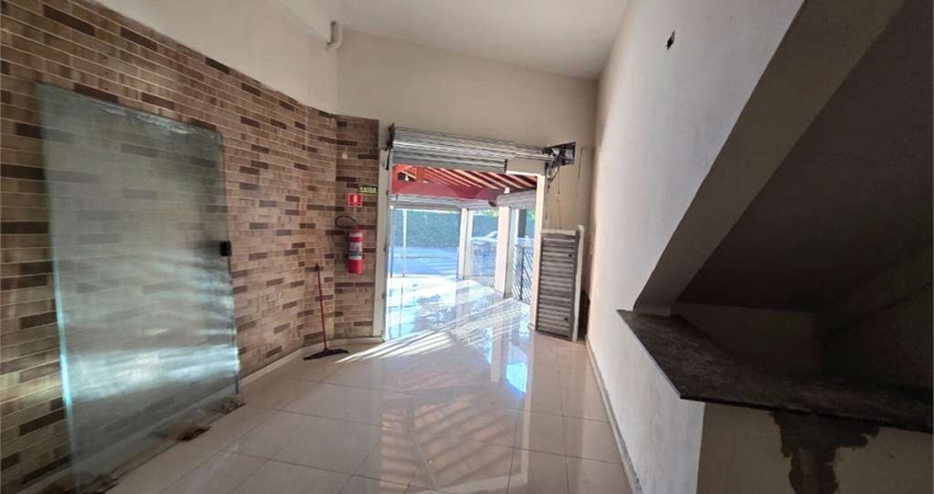 Salão Comercial para locação em Vila Thais - SP