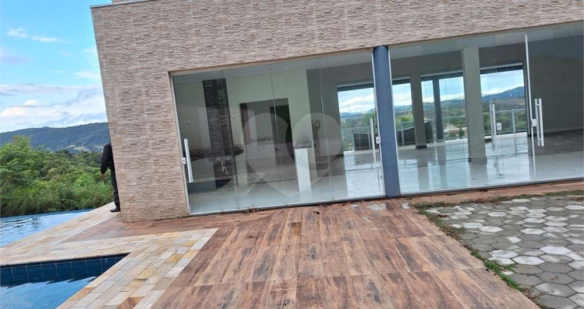 Casa em condomínio fechado com 3 quartos à venda na Jequitiba, --, Alpes D'Ouro, Bom Jesus dos Perdões