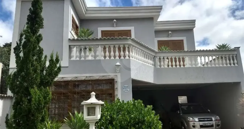 Casa com 4 quartos à venda na Aloisio Oliveira Da Costa, --, Vila Petrópolis, Atibaia