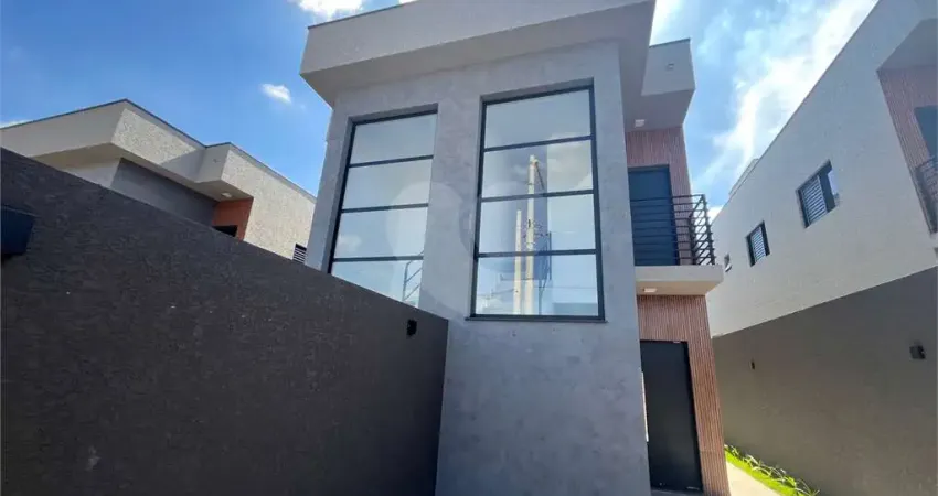 Casa com 3 quartos à venda na Vila Petrópolis, Atibaia 