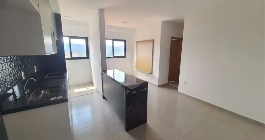 Apartamento com 2 quartos para locação em Jardim Colonial - SP