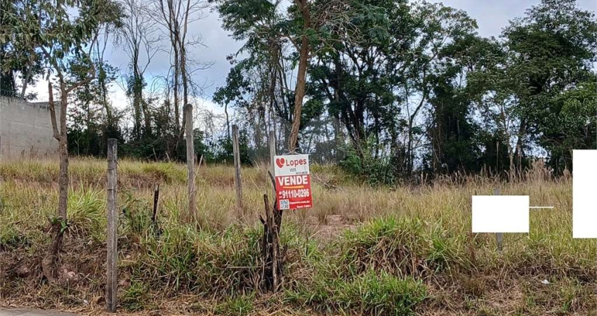 Terreno à venda na Professor Lucas Nogueira Garcez, --, Cidade Satélite, Atibaia