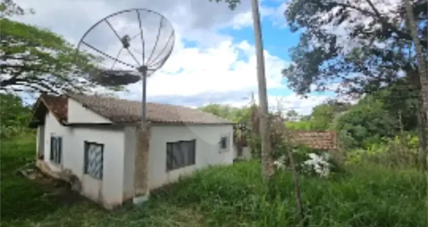 Casa com 2 quartos à venda em Jardim Estância Brasil - SP