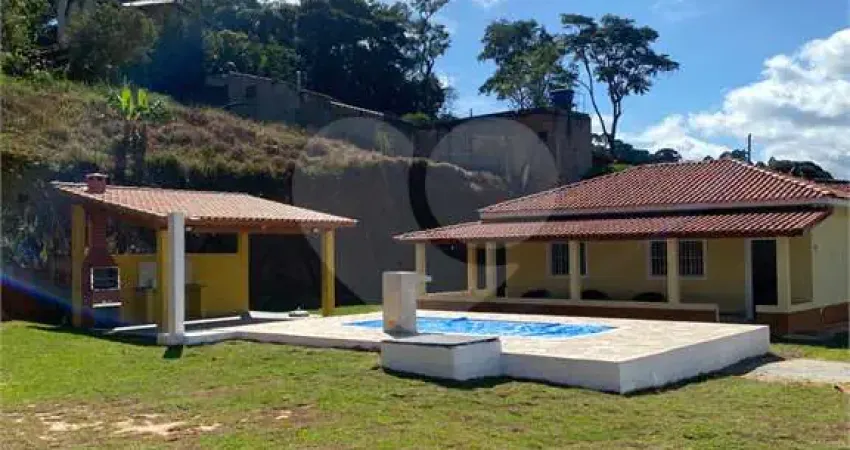 Chácara / sítio com 2 quartos à venda no Centro, Nazaré Paulista