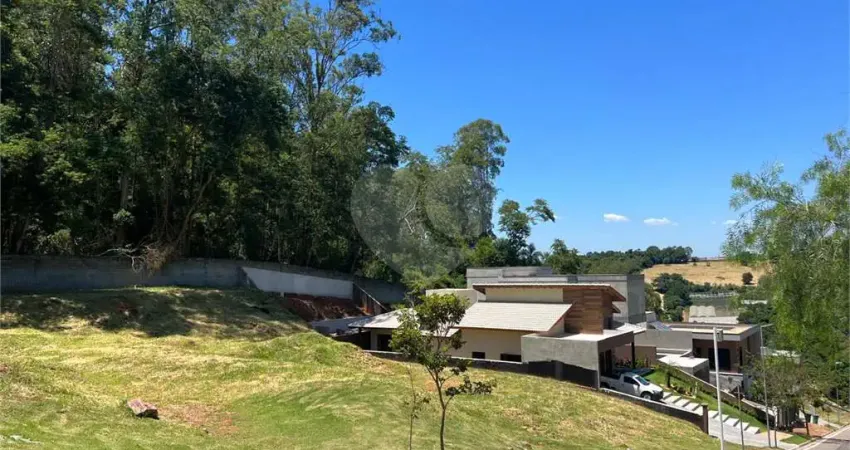 Terreno à venda no Condominio Quintas da Boa Vista, Atibaia