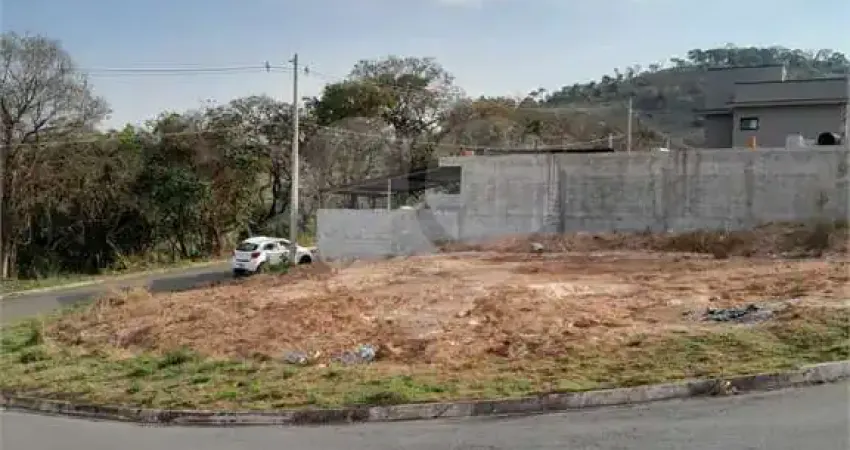 Terreno comercial à venda no Jardim Marginal, Bom Jesus dos Perdões 