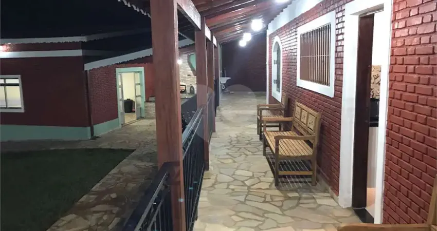 Chácara / sítio com 4 quartos à venda no Jardim Estância Brasil, Atibaia 