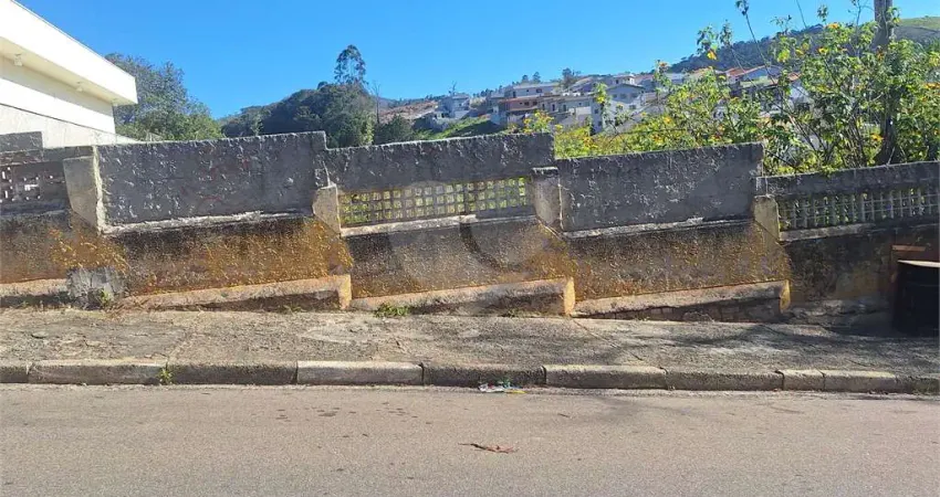 Terreno comercial à venda no Centro, Bom Jesus dos Perdões 