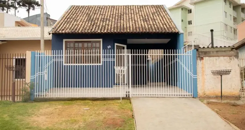 Casa com 3 quartos para alugar na Rua Tereza dos Santos Rocha, 35, Loteamento Marinoni, Almirante Tamandaré