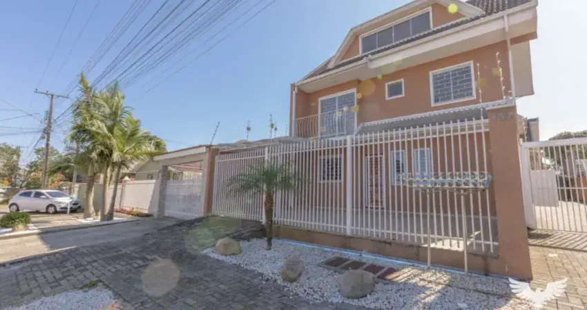 Casa com 3 quartos para alugar na Rua Rômulo César Alves, 198, Santa Felicidade, Curitiba