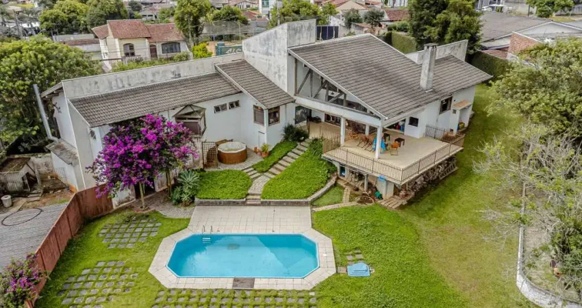 Casa com 4 quartos à venda na Rua Theóphilo Benato, 235, São Braz, Curitiba