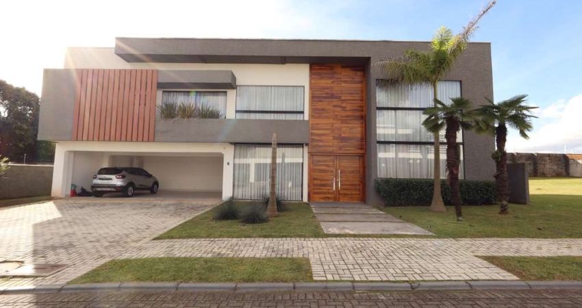 Casa em condomínio em SANTA FELICIDADE com 493,64 m²