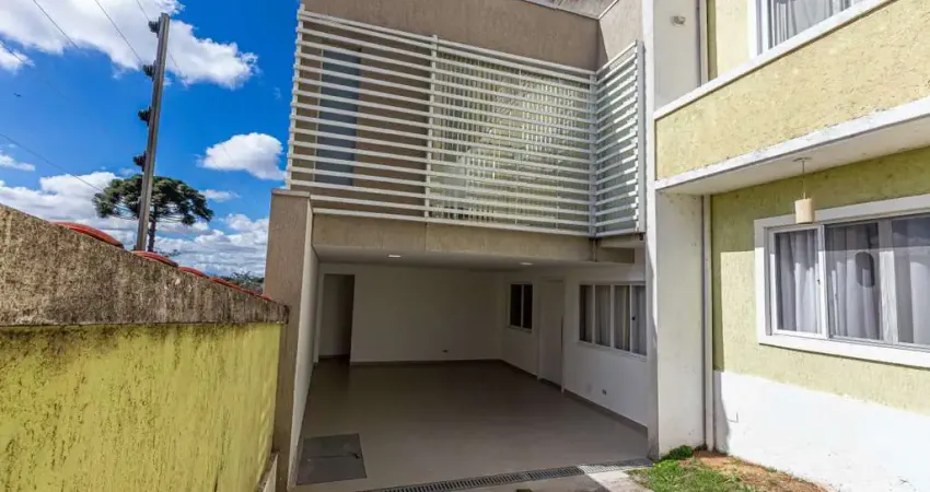 Sobrado em condomínio no BARREIRINHA com área privativa de  237,00 m²