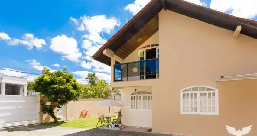 Casa com 3 quartos à venda na Rua Paulo de Deus Bessa, 695, Santo Inácio, Curitiba