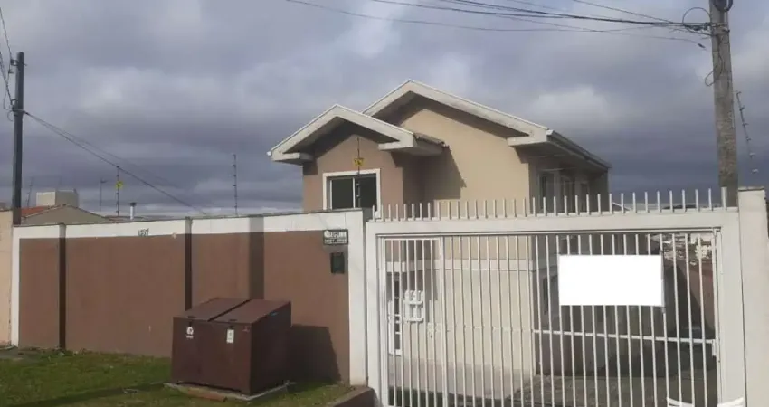 Casa com 3 quartos para alugar na Rua José Antônio Leprevost, 1387, Santa Cândida, Curitiba