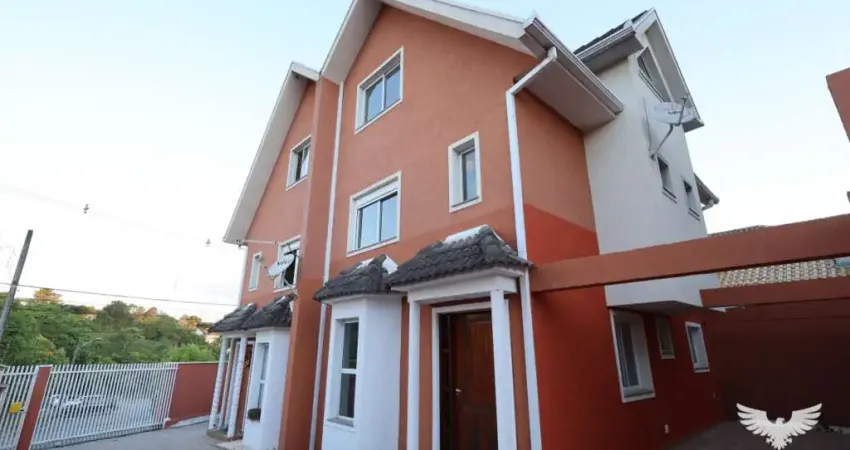 Casa com 3 quartos para alugar na Rua Alcides Darcanchy, 473, Santa Felicidade, Curitiba