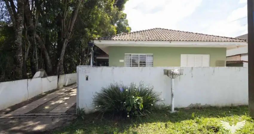 Casa com 3 quartos para alugar na Rua Vasteras, 132, Lamenha Grande, Almirante Tamandaré