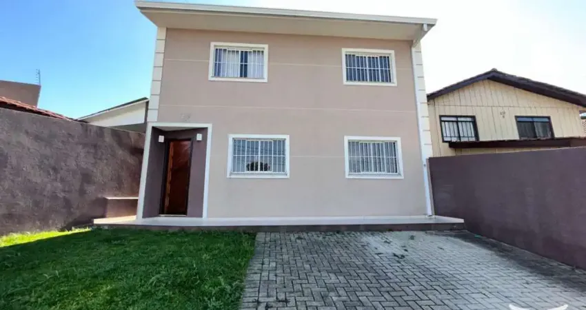 Casa com 3 quartos para alugar na Rua Alberto Bernarski, 213, São Braz, Curitiba