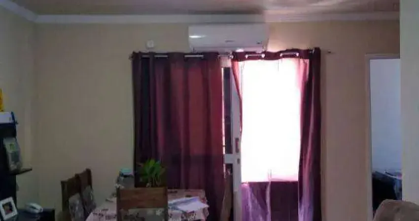 Apartamento com 2 dormitórios à venda, 45 m² por R$ 213.000,00 - Putim - São José dos Campos/SP