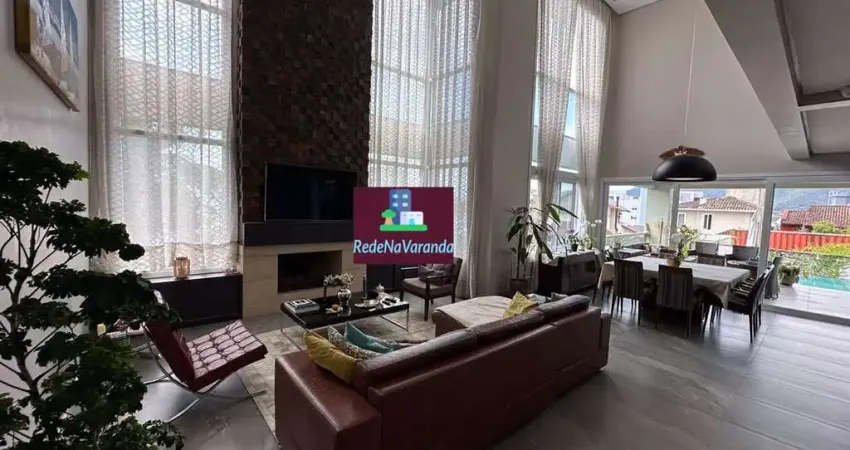 Casa com 4 quartos à venda na Rua Jornalista Narbal Villela, João Paulo, Florianópolis